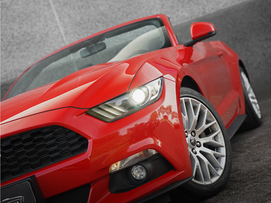 Ford Mustang Convertible 2.3L EcoBoost 317pk