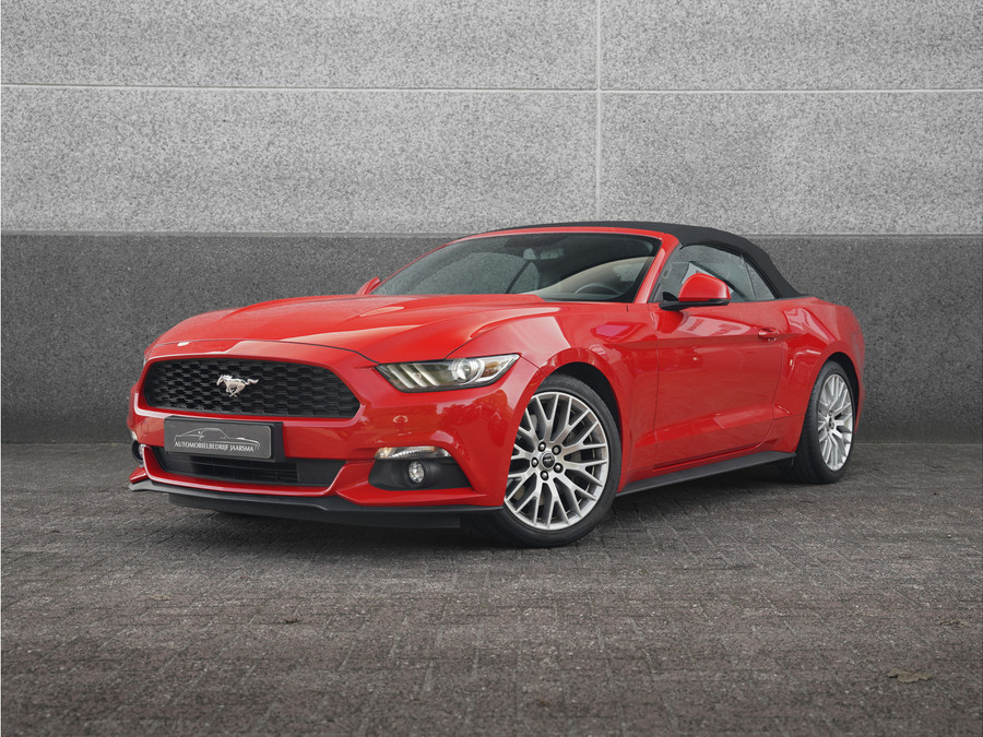 Ford Mustang Convertible 2.3L EcoBoost 317pk