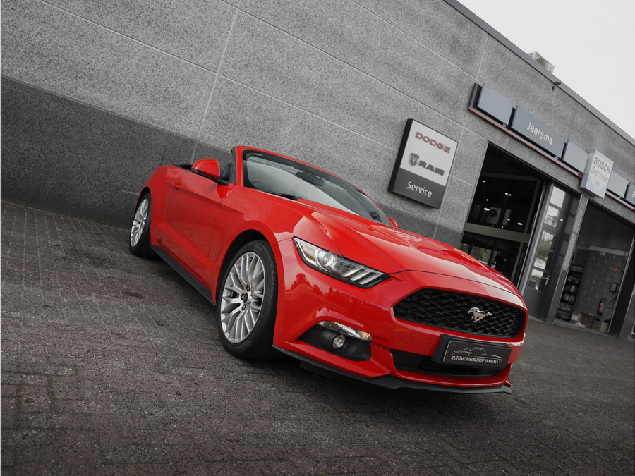 Ford Mustang Convertible 2.3L EcoBoost 317pk