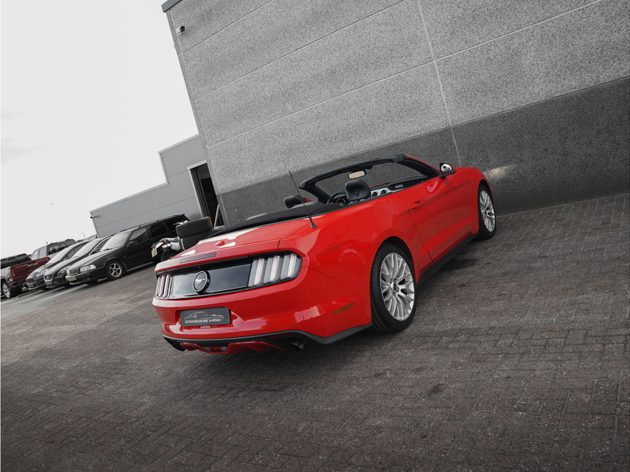 Ford Mustang Convertible 2.3L EcoBoost 317pk