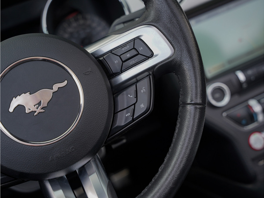 Ford Mustang Convertible 2.3L EcoBoost 317pk