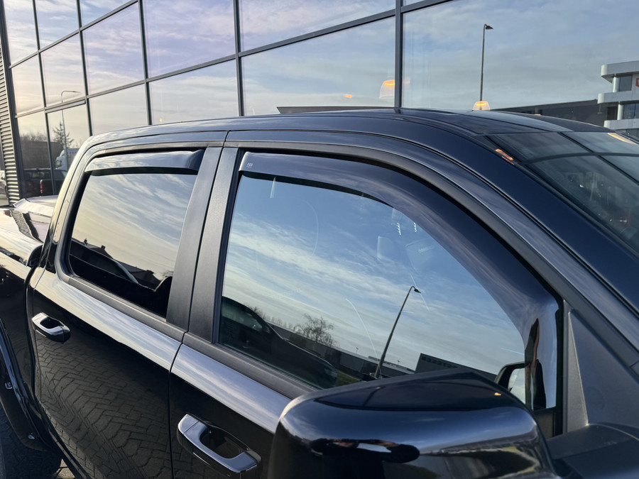Dodge RAM 1500 Laramie Night XXL Hurricane