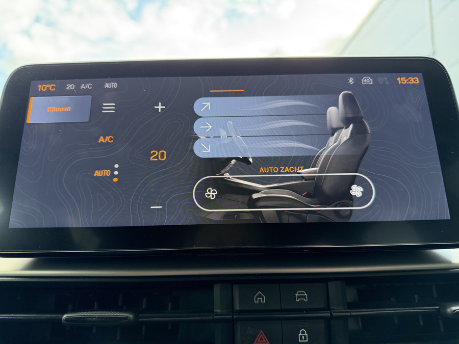 Jeep Avenger 1.2 e-Hybrid Summit (JBL - Keyless Entry - Elektrische Klep - Adaptieve Cruise Controle - Camera - A