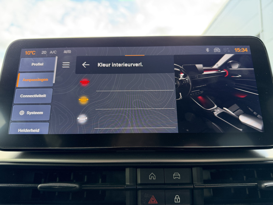 Jeep Avenger 1.2 e-Hybrid Summit (JBL - Keyless Entry - Elektrische Klep - Adaptieve Cruise Controle - Camera - A