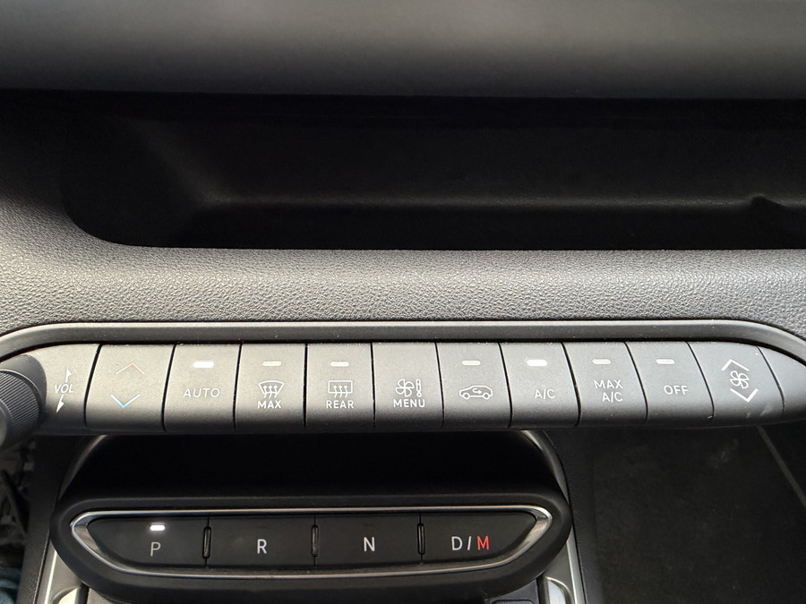 Jeep Avenger 1.2 e-Hybrid Summit (JBL - Keyless Entry - Elektrische Klep - Adaptieve Cruise Controle - Camera - A