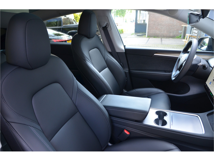 Tesla Model Y RWD 58 kWh