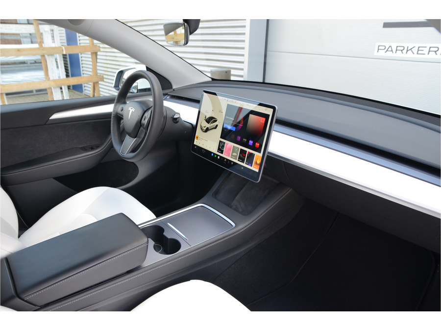 Tesla Model Y Long Range AWD 75 kWh