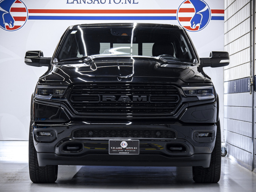 Dodge RAM 1500 Limited Night