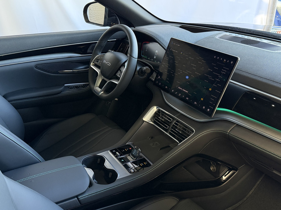 BYD SEAL U 1.5 T DM-i AWD 324PK 18,3KW DESIGN PANO HEADUP 360.CAM STOEL/STUUR VERW STOEL.VENTILATIE INFINITY/AU