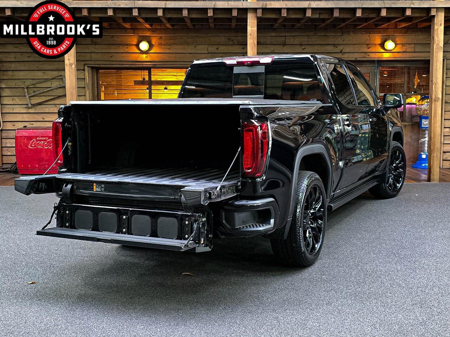 GMC Sierra Denali Black edition 6.2L V8