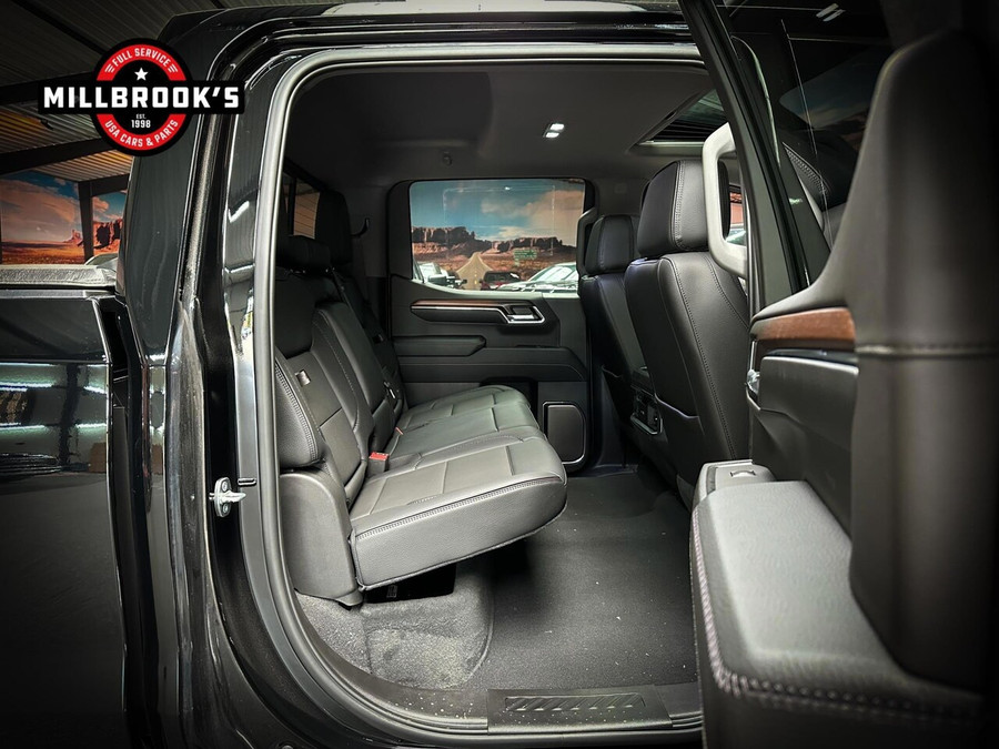 GMC Sierra Denali Black edition 6.2L V8