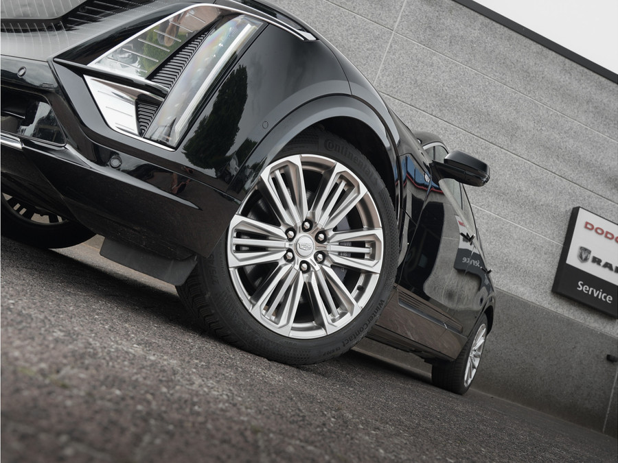 Cadillac Lyriq Luxury 600 E4