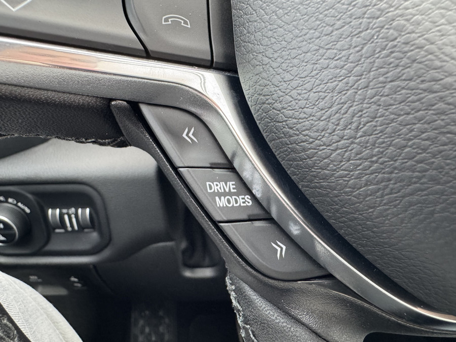 Dodge Ram 1500 Laramie Sport XXL Hurricane