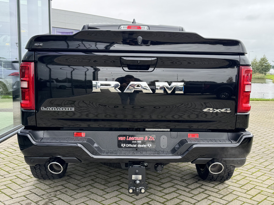 Dodge Ram 1500 Laramie Sport XXL Hurricane