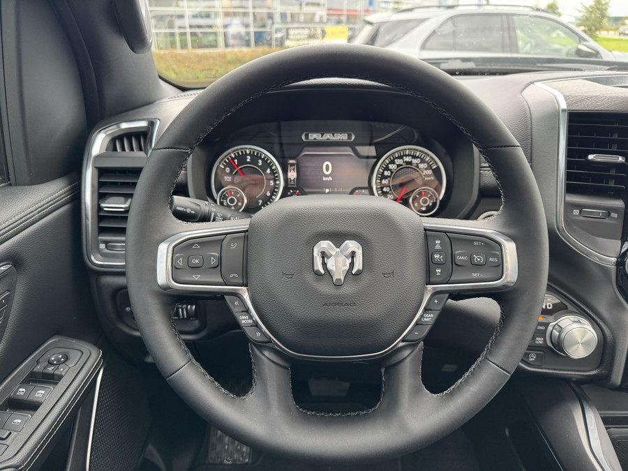 Dodge Ram 1500 Laramie Sport XXL Hurricane