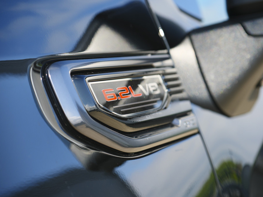 GMC Sierra 1500 | AT4 | 6.2L V8 |