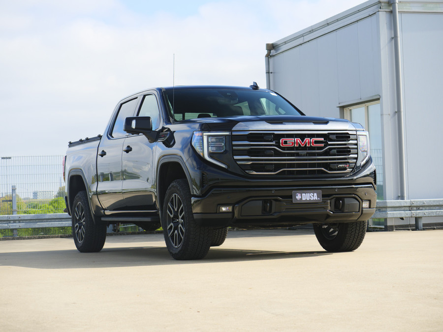 GMC Sierra 1500 | AT4 | 6.2L V8 |