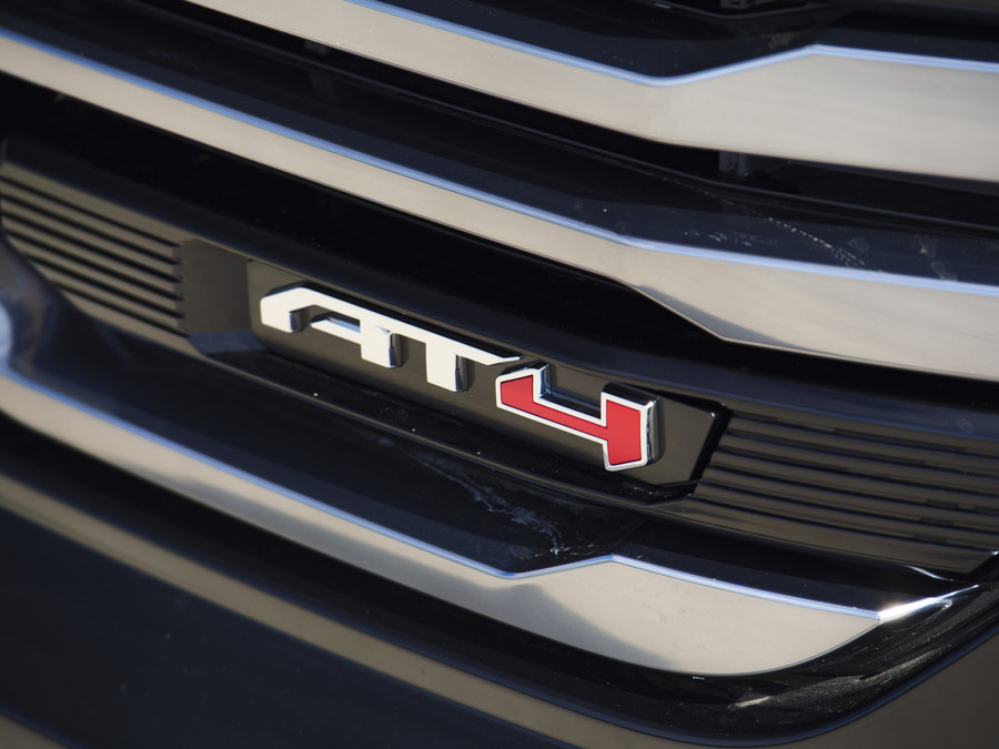 GMC Sierra 1500 | AT4 | 6.2L V8 |