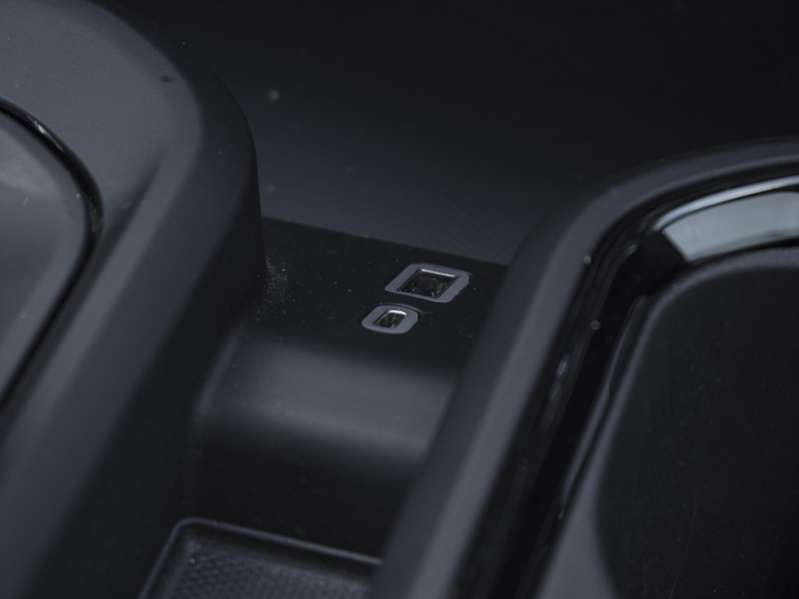 GMC Sierra 1500 | AT4 | 6.2L V8 |