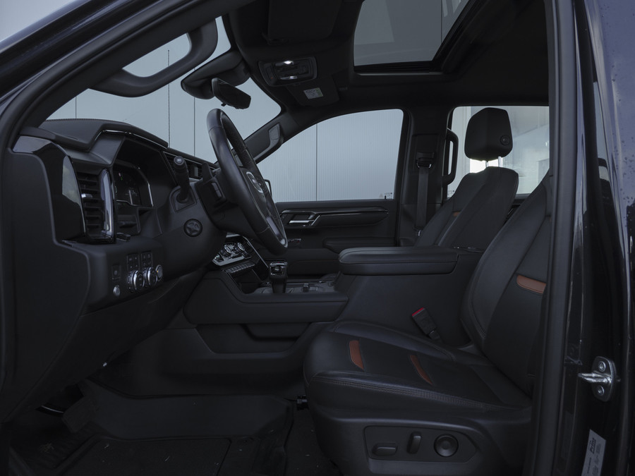 GMC Sierra 1500 | AT4 | 6.2L V8 |