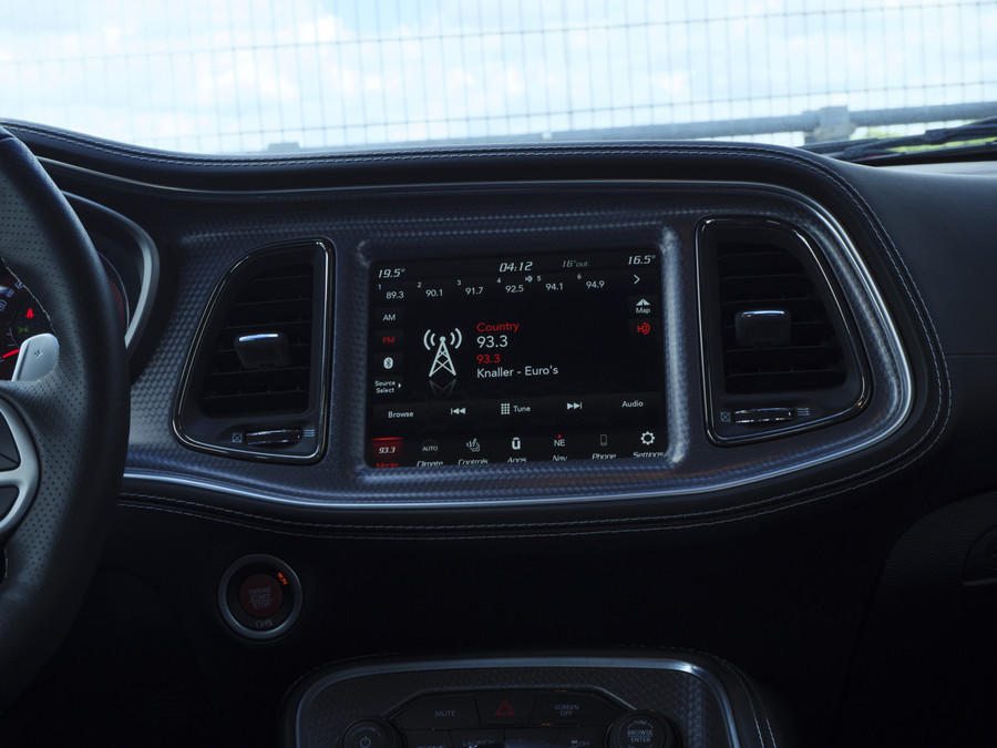 Dodge Challenger | Hellcat | Red eye | 6.2L Supercharged V8 | SRT