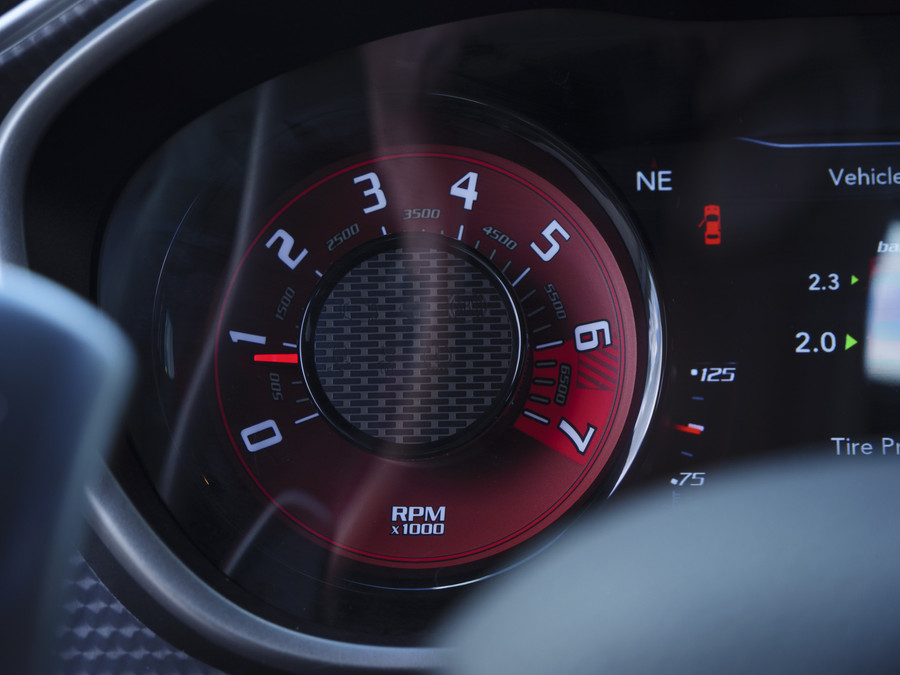 Dodge Challenger | Hellcat | Red eye | 6.2L Supercharged V8 | SRT