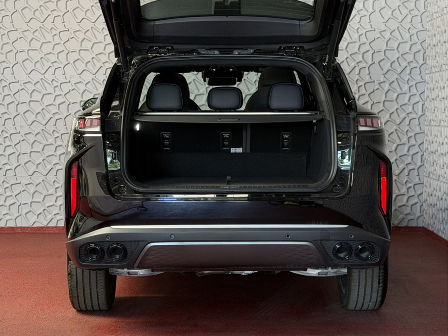 Omoda 9 OMODA 9 PREMIUM AWD 538PK MASSAGE STOEL.VERW/KOELING | PHEV | 145 KM / | 538 PK |