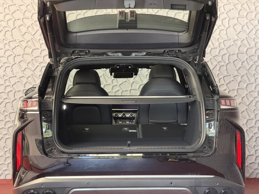 Omoda 9 OMODA 9 PREMIUM AWD 538PK MASSAGE STOEL.VERW/KOELING | PHEV | 145 KM / | 538 PK |