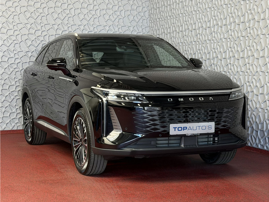 Omoda 9 OMODA 9 PREMIUM AWD 538PK MASSAGE STOEL.VERW/KOELING | PHEV | 145 KM / | 538 PK |