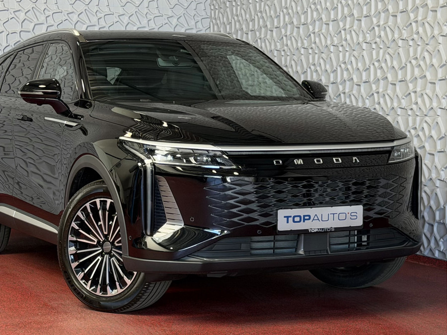 Omoda 9 OMODA 9 PREMIUM AWD 538PK MASSAGE STOEL.VERW/KOELING | PHEV | 145 KM / | 538 PK |