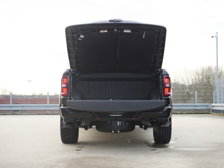 Dodge Ram 1500 | Laramie | Premium Night | 3.0L I6 Hurricane | 4X4