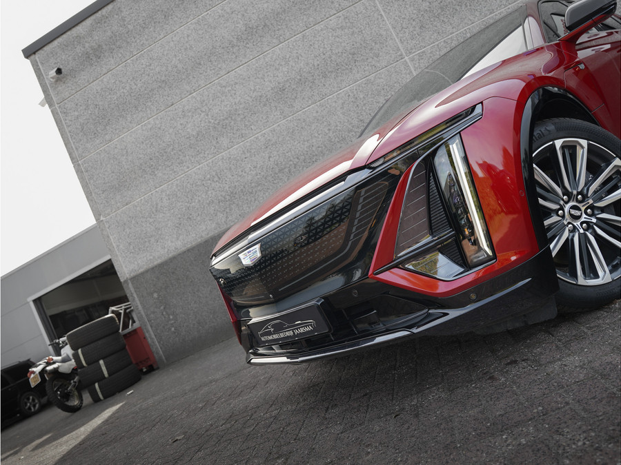 Cadillac LYRIQ Sport 600 E4