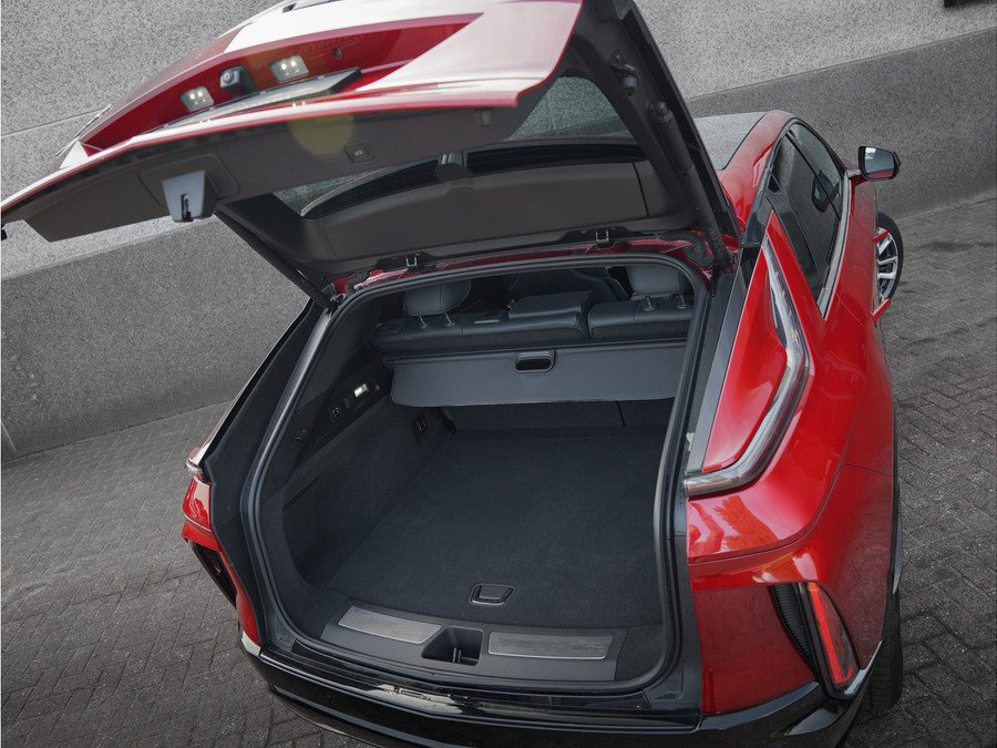 Cadillac LYRIQ Sport 600 E4