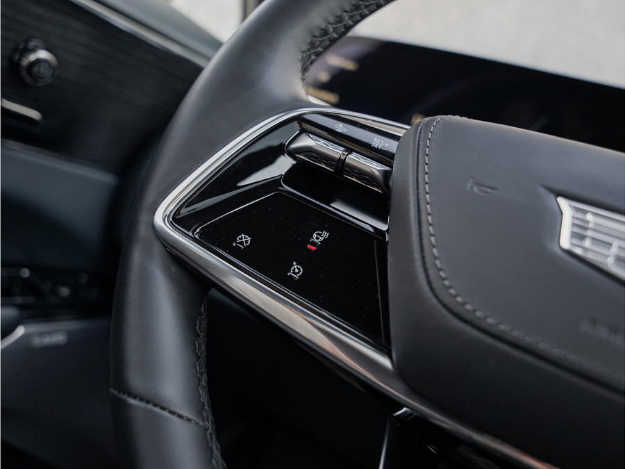 Cadillac LYRIQ Sport 600 E4
