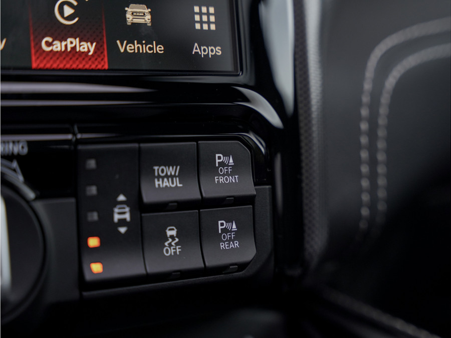Dodge RAM 1500 5.7 V8 4x4 Crew Cab Limited Night