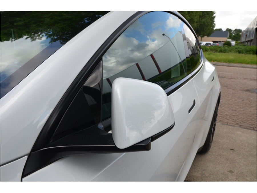 Tesla Model Y RWD 58 kWh
