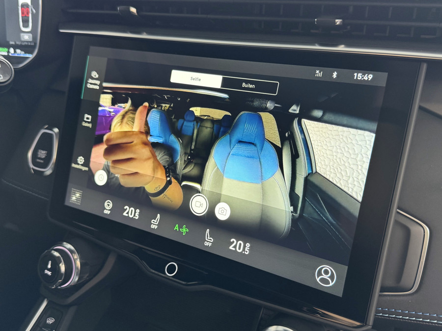 Lynk & Co 01 ✅1.5 261 PK NIEUWE AUTO ✅ 2025 / STOEL VERW. 1.5 261 PK ZWARTE HEMEL 360CAM