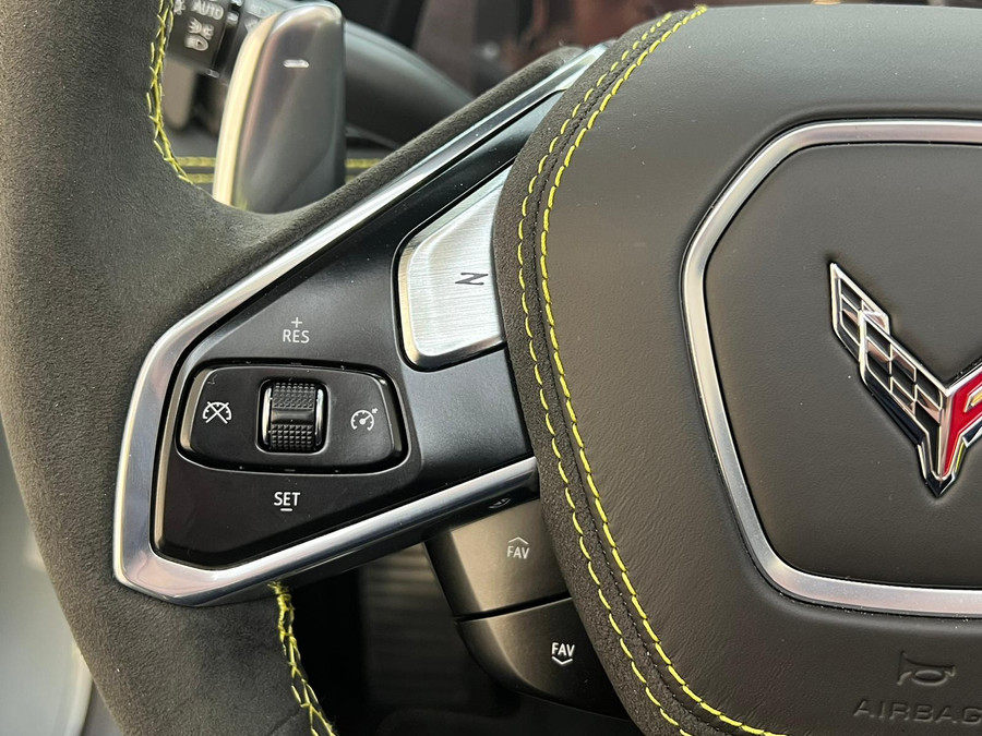 Corvette C8 C8.R Convertible Carbon Pack