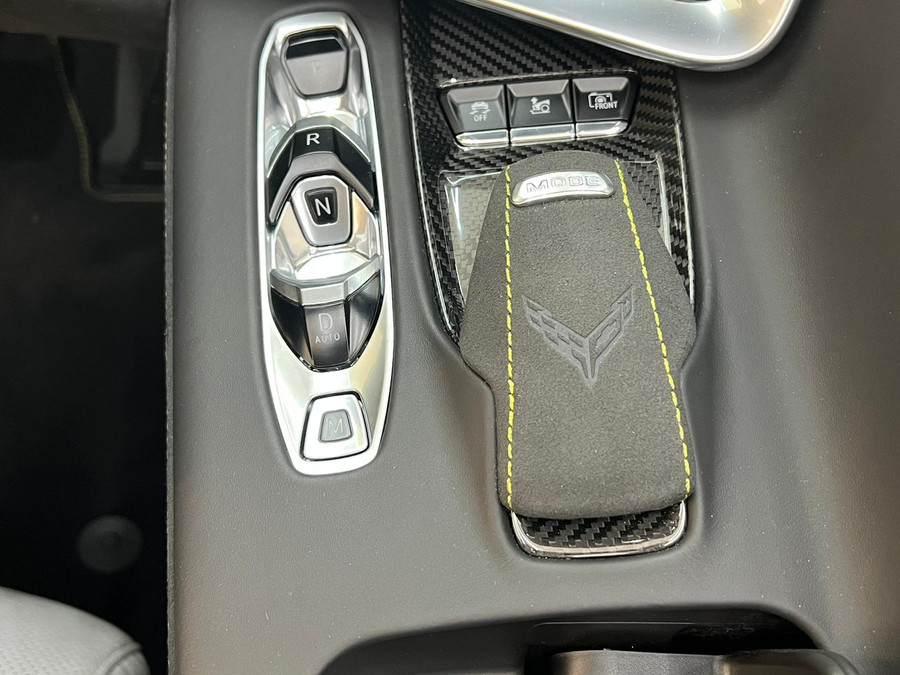 Corvette C8 C8.R Convertible Carbon Pack