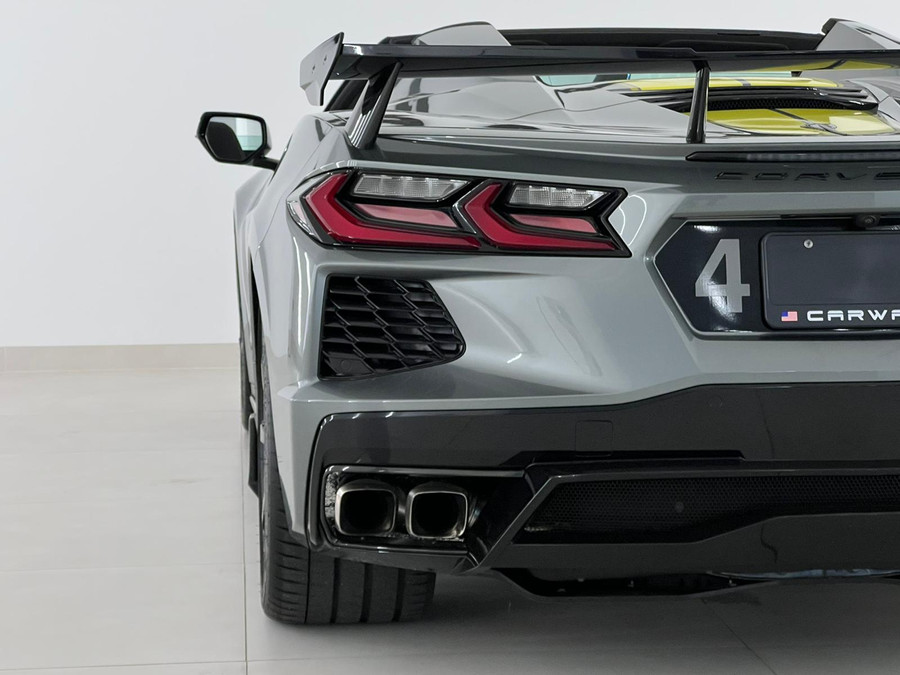 Corvette C8 C8.R Convertible Carbon Pack