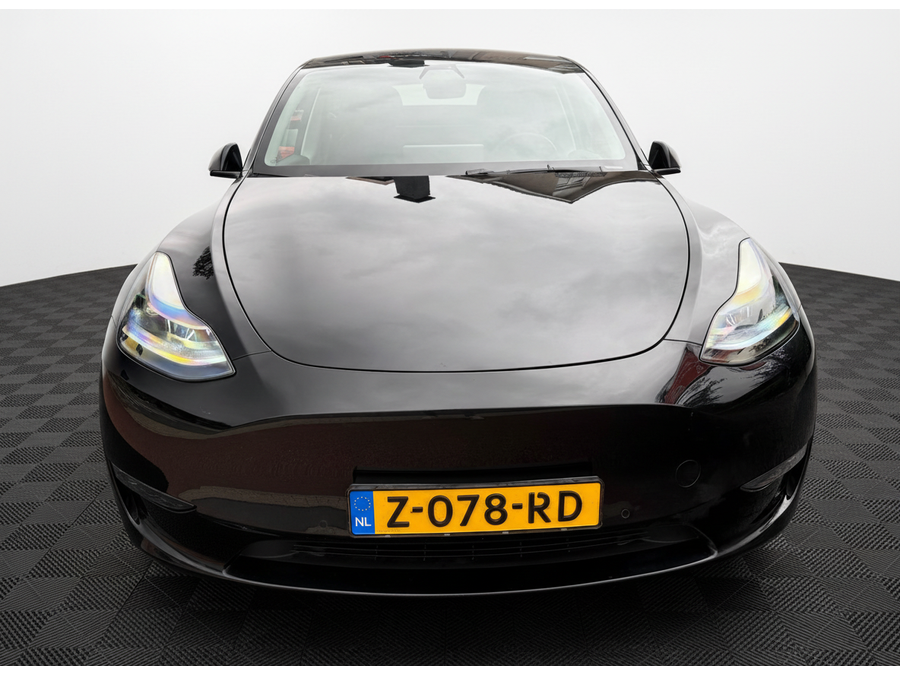 Tesla Model Y Performance AWD 75 kWh,