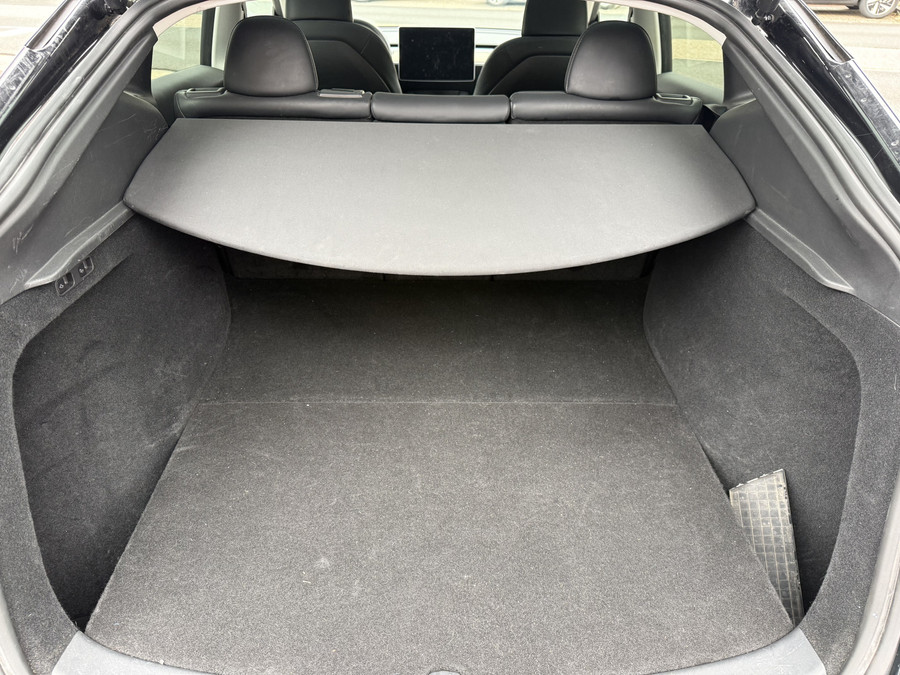 Tesla Model Y Performance AWD 75 kWh,