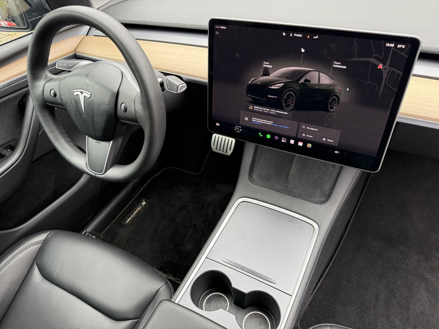 Tesla Model Y Performance AWD 75 kWh,