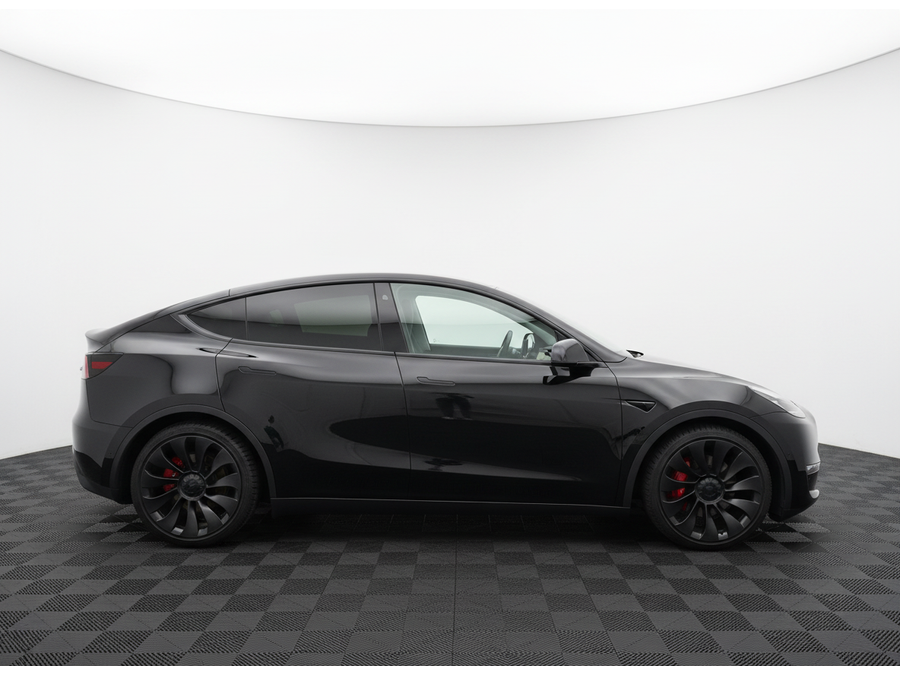 Tesla Model Y Performance AWD 75 kWh,