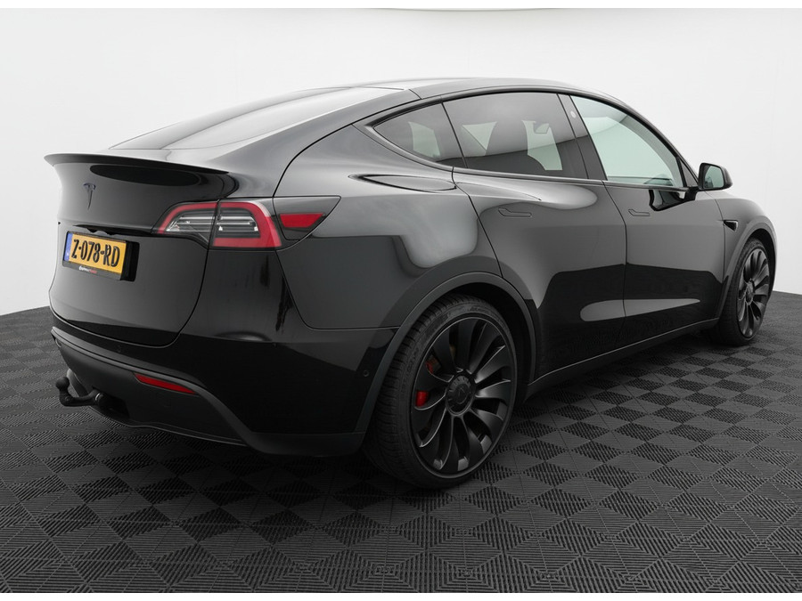 Tesla Model Y Performance AWD 75 kWh,