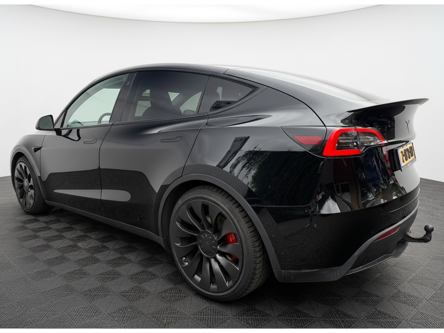 Tesla Model Y Performance AWD 75 kWh,