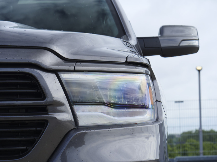 Dodge RAM 1500 | Laramie Sport | 5.7 V8 | HEMI | 4x4 | Crew Cab