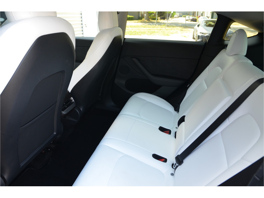 Tesla Model Y Long Range AWD 75 kWh