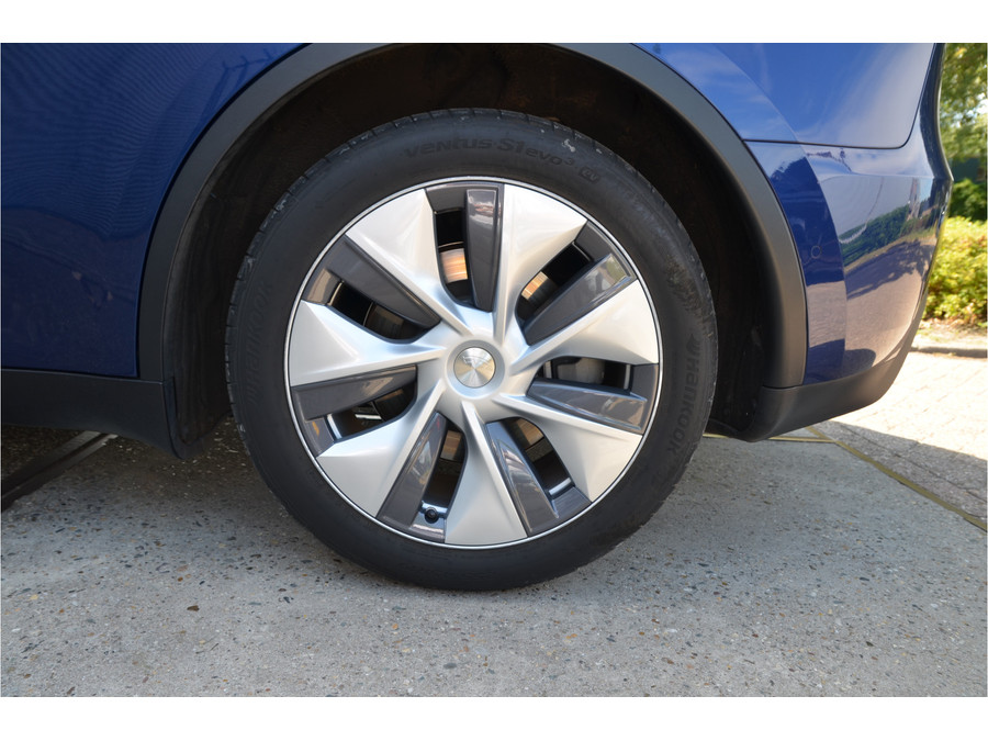 Tesla Model Y Long Range AWD 75 kWh