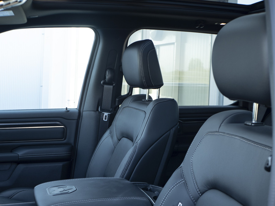 RAM 1500 Rebel | 3.6L V6 | Crew Cab